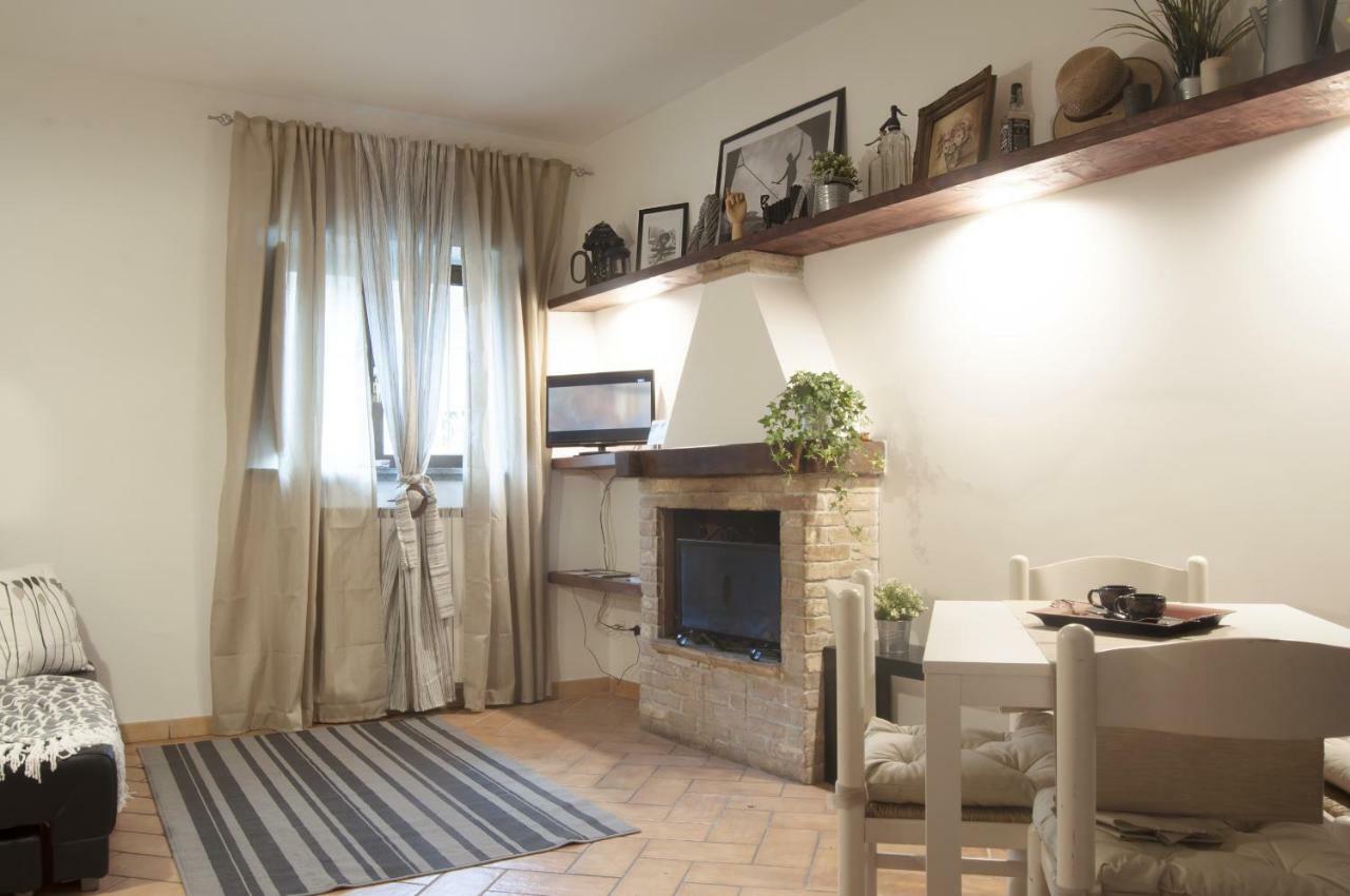 דירות פורמלו Il Palazzetto Sulla Francigena מראה חיצוני תמונה